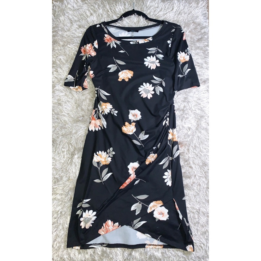 Soprano black flower dress